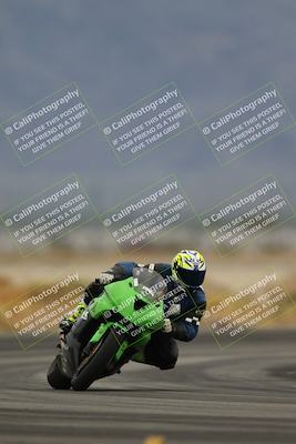 media/Nov-15-2025-Race Pace (Sat) [[8de605a2d8]]/Non Verified Riders (1st 20 Minutes)/Turn 4 (1010am)/